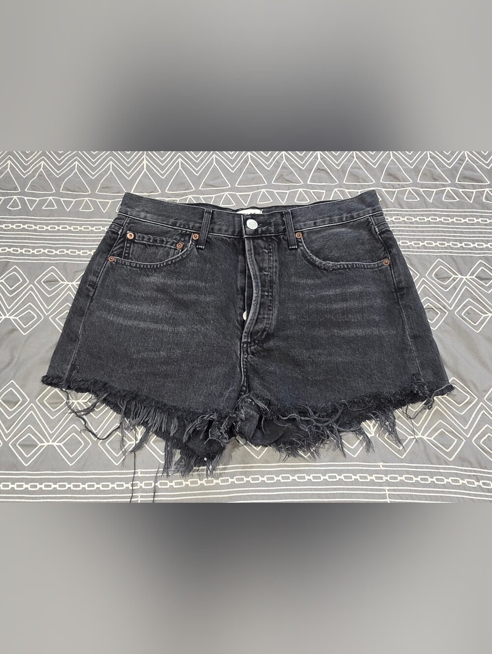 Agolde Parker Cutoff Style Black Denim Shorts Size 26